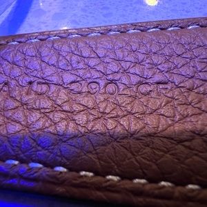 Hermès leather belt in mint condition.